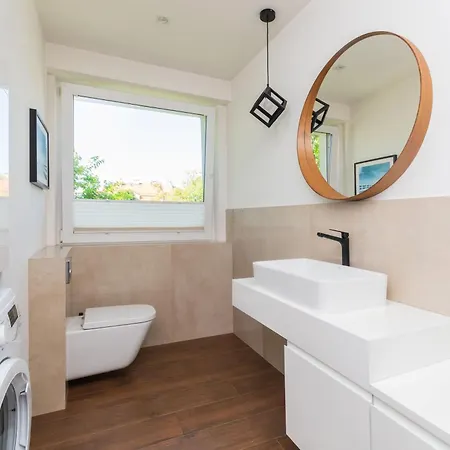 Apartment Szary & By Grand